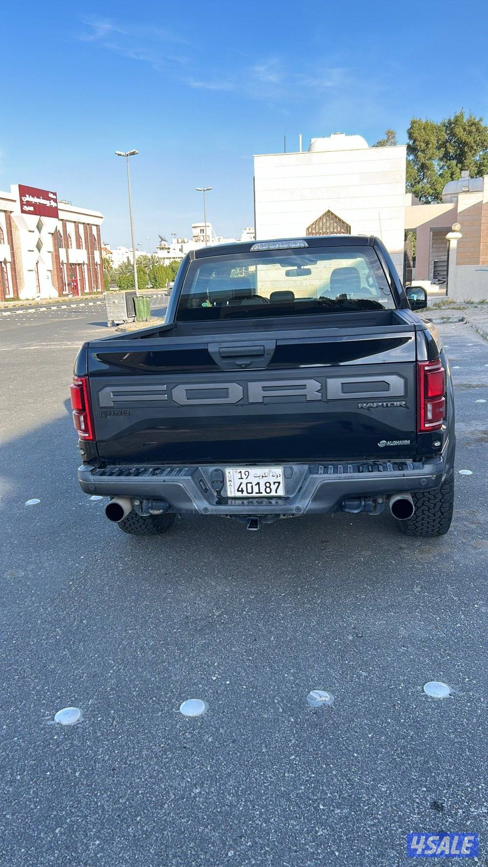 اللون اسود -أوتوماتيكي -ممتاز لايوجد عيب -موديل 20203