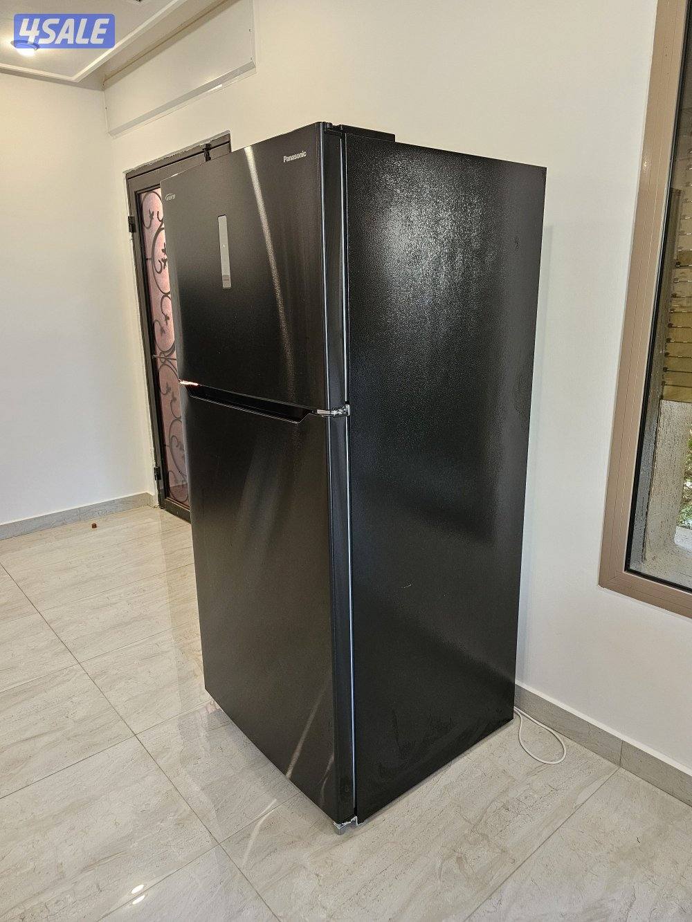 للبيع ثلاجة باناسونيك1