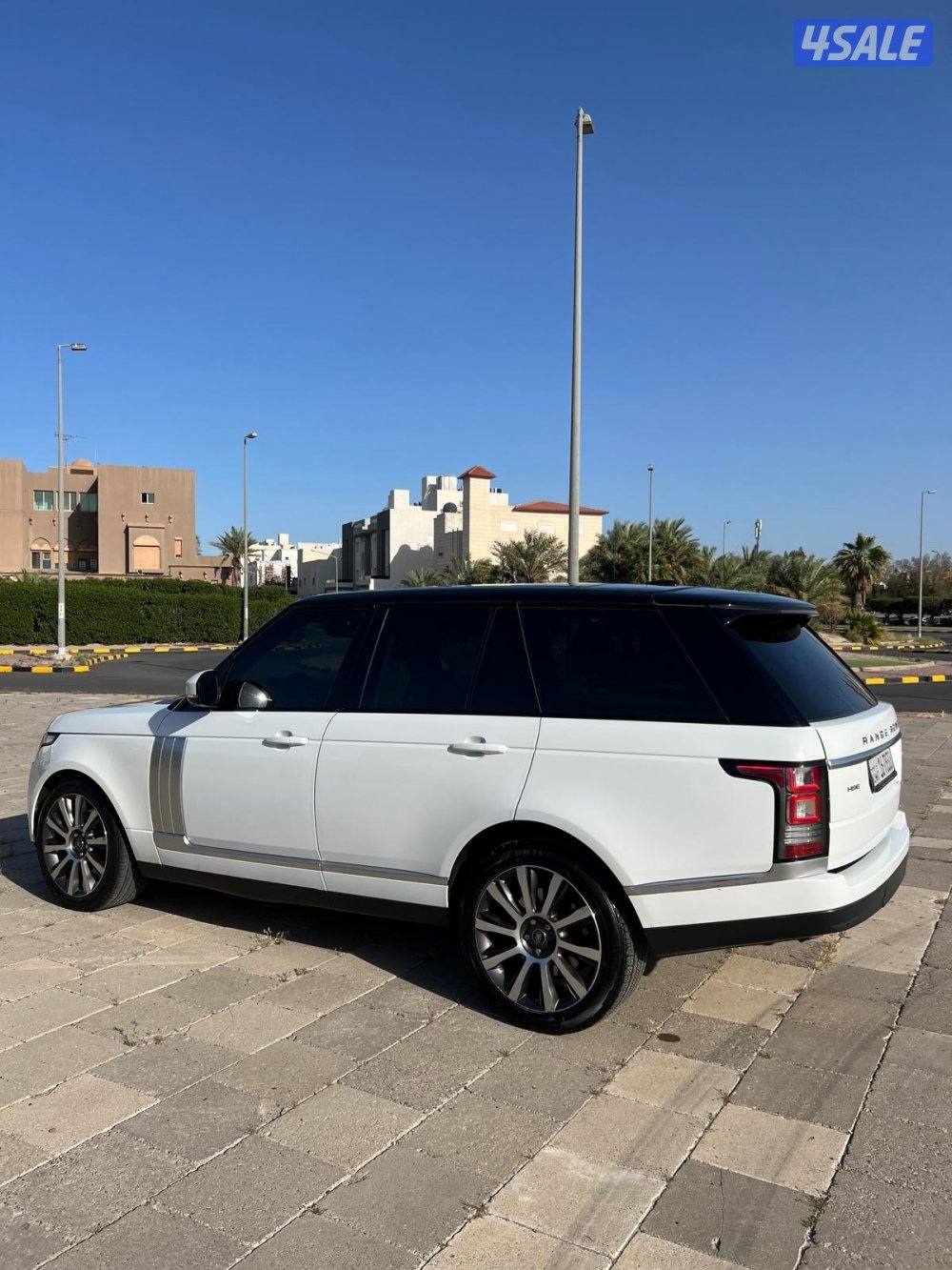 للبيـع أو للبدل رنـج روفـر 8 سلنـدر HSE3