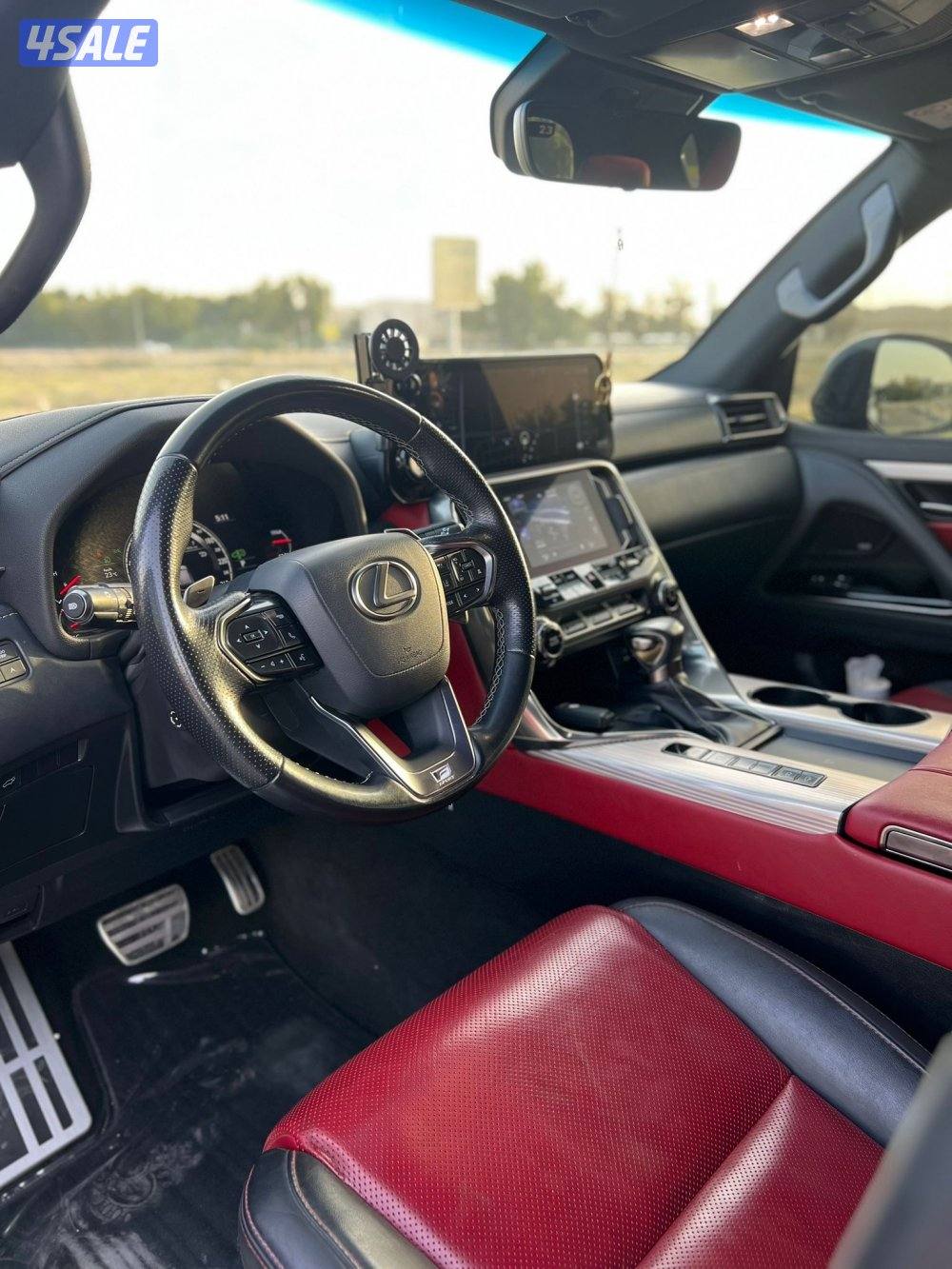 ٢٠٢٣ سبورت اعلى درجه اسود من داخل احمر بحاله وكاله7