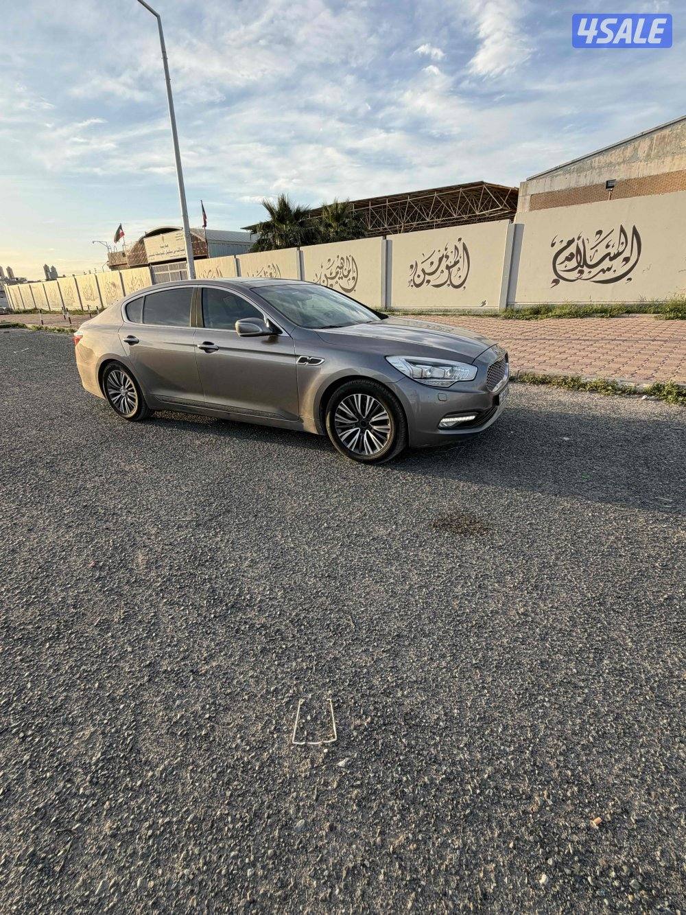 للبيع كيا كرويس موديل ٢٠١٦ سته سلندر2