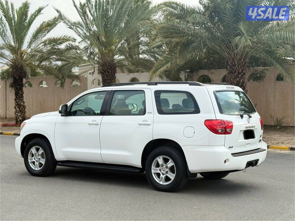 جيب سكويا 4*4 صبغ وكاله شرط بل كامل ماشي 2163