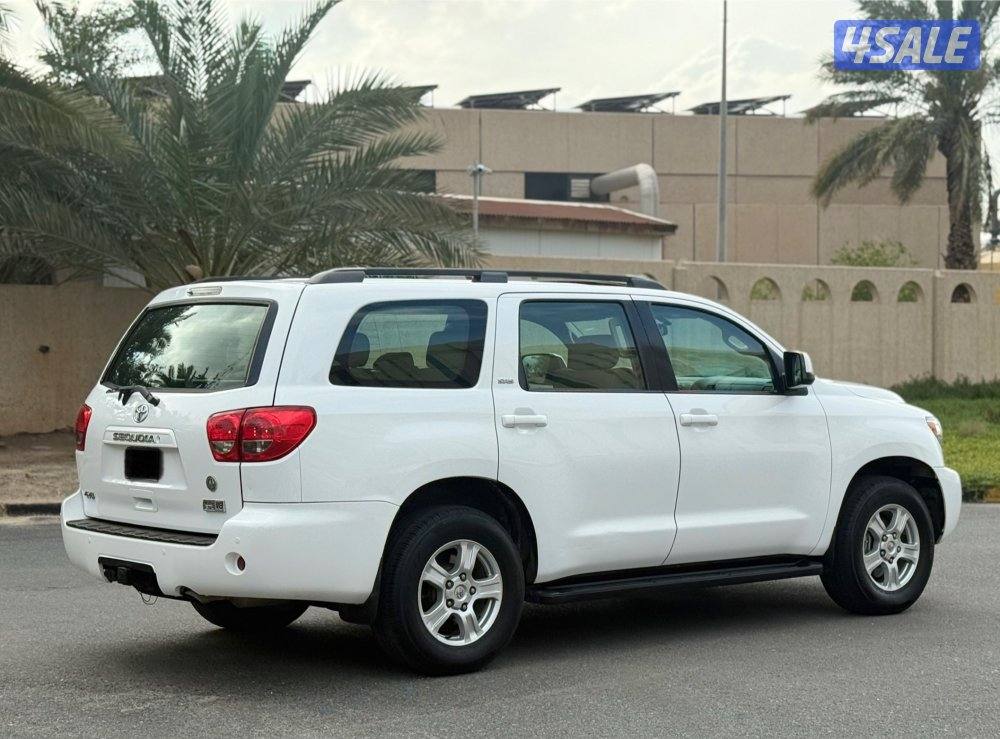 جيب سكويا 4*4 صبغ وكاله شرط بل كامل ماشي 2164