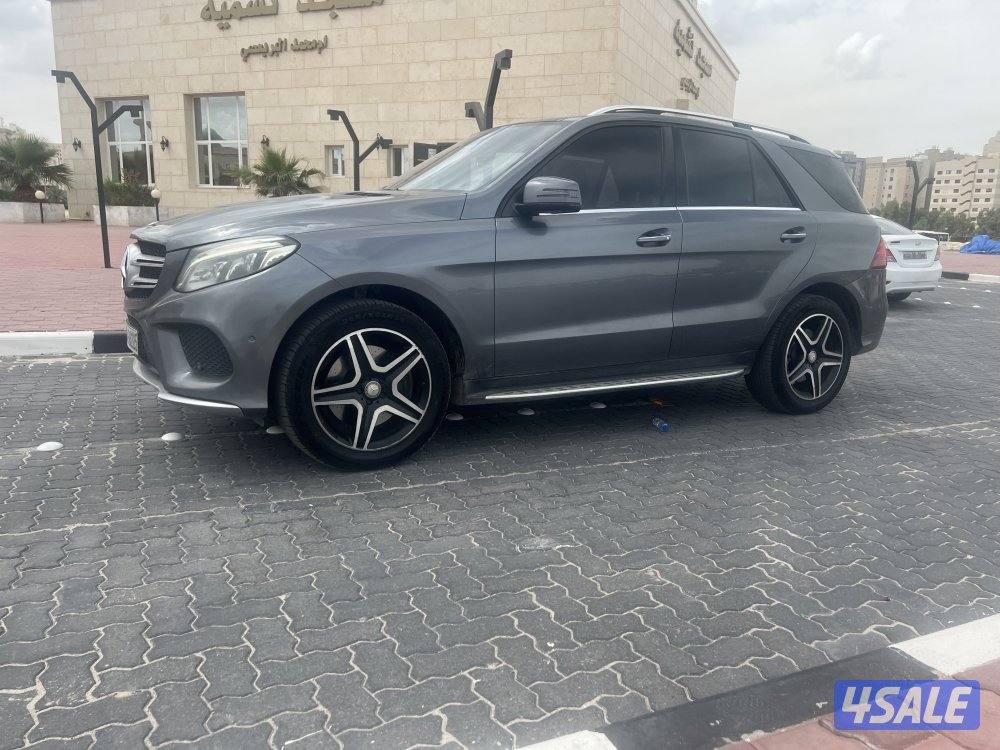 للبيع مرسيدس GL400 بانوراما موديل ٢٠١٧0