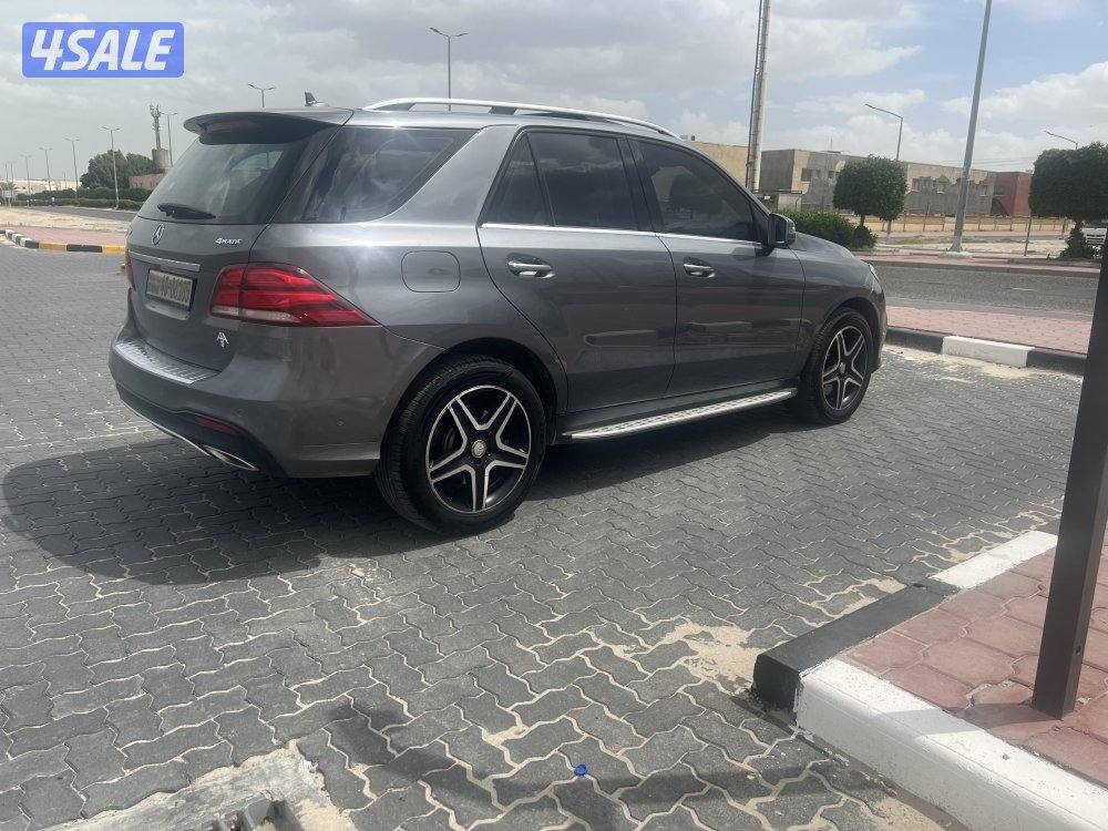 للبيع مرسيدس GL400 بانوراما موديل ٢٠١٧1