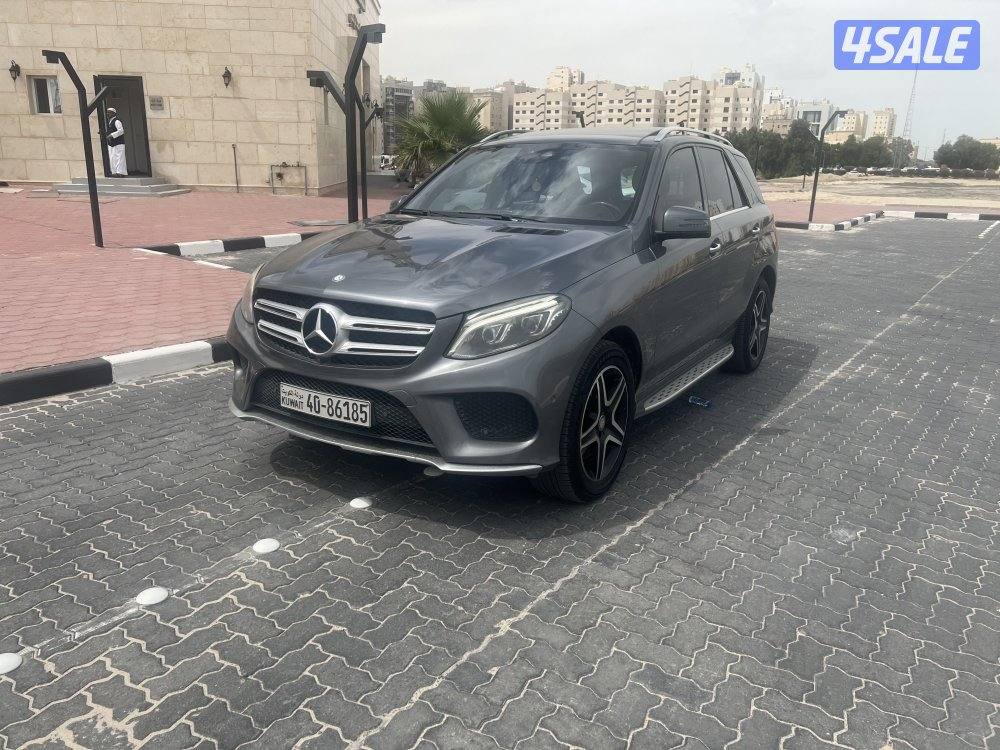 للبيع مرسيدس GL400 بانوراما موديل ٢٠١٧2