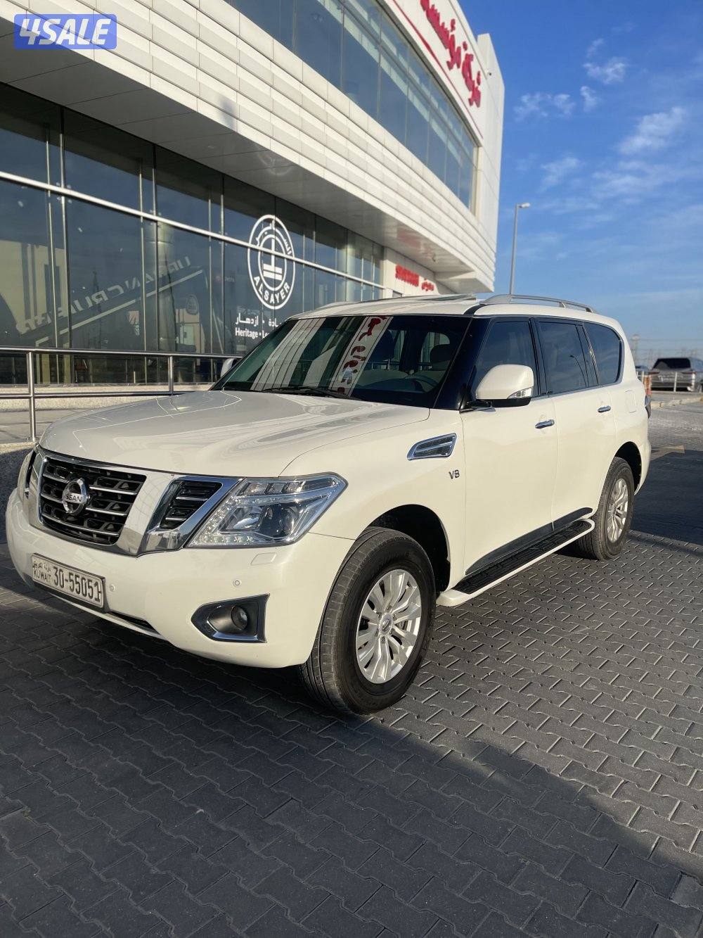 نيسان باترول SE  البابطين  فحص جير مكينه شاصي البدي قطعه بحالة الوكاله0