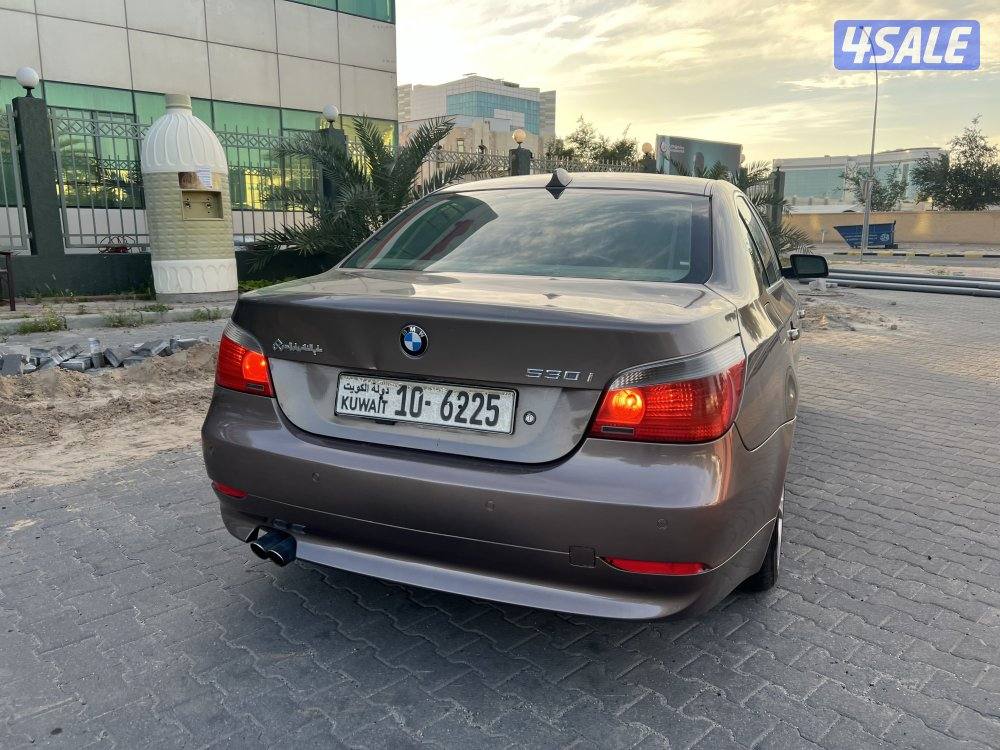 بي ام 2007 حجم 530i  بحالة ممتازة تامين سنة ماشي ٢٠٠ ألف7