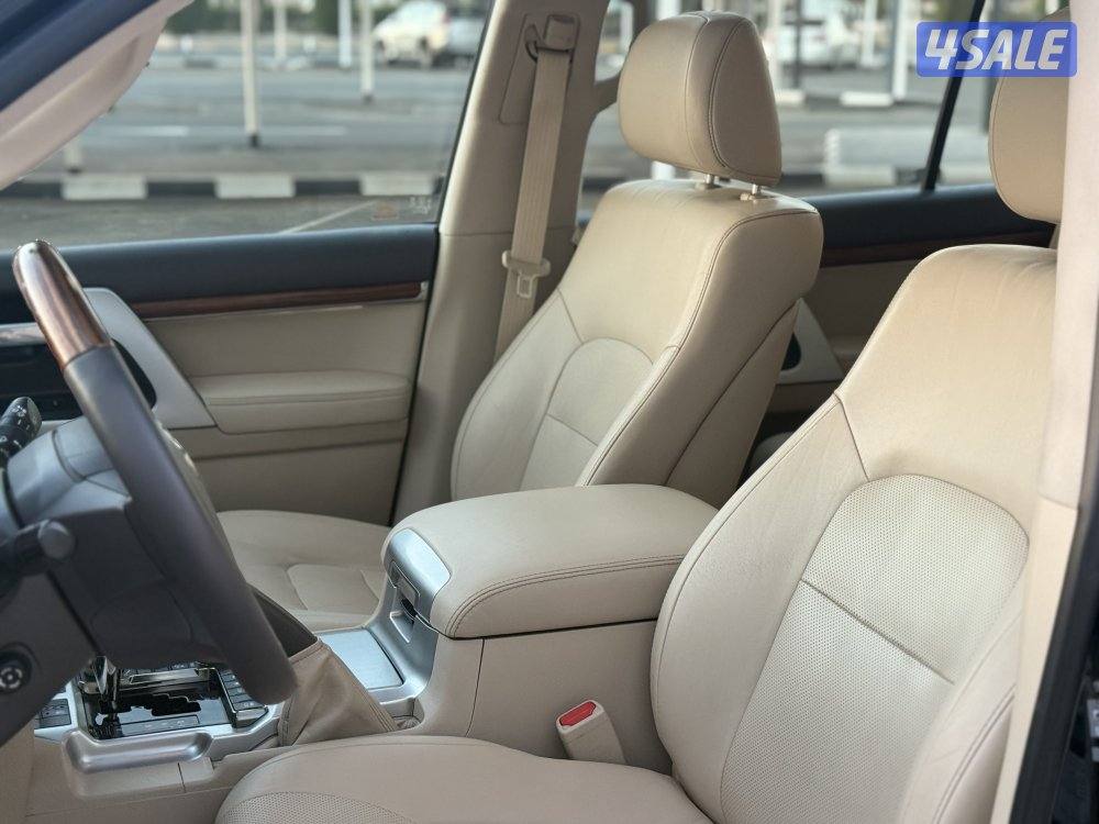 لاند كروزر 2018 VXR  شرط الفحص بل كامل  ماشي 2209