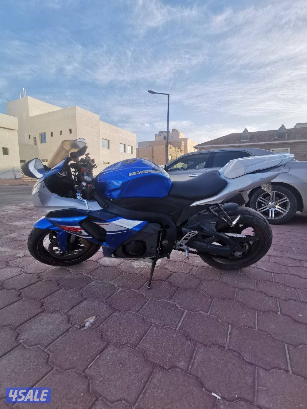 للبيع GSX_R1000 سراد ٢٠١٣1