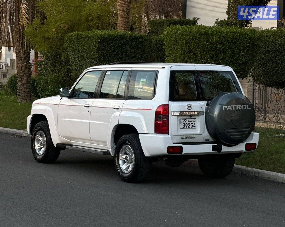 سفاري فتك 2021 صبغ وكالة قير عادي عداد 122 الف1