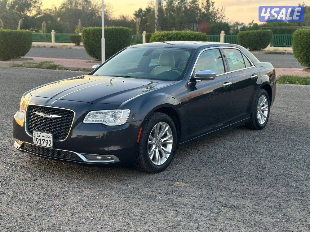 كرايسلر 300 موديل 20197