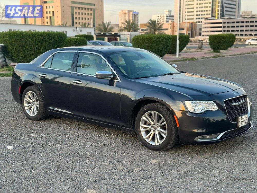 كرايسلر 300 موديل 201912