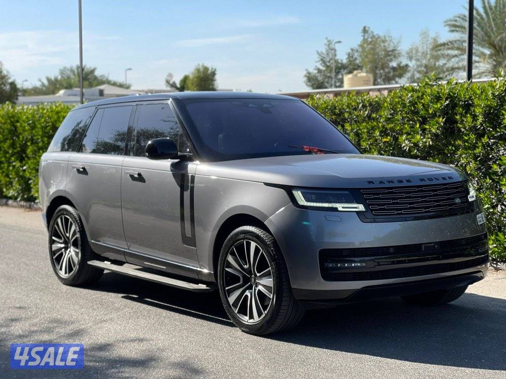 رنج روفر 6 سلندر HSE موديل 2022 ماشي 76 الف صبغ الوكالة بحالة نادرة4