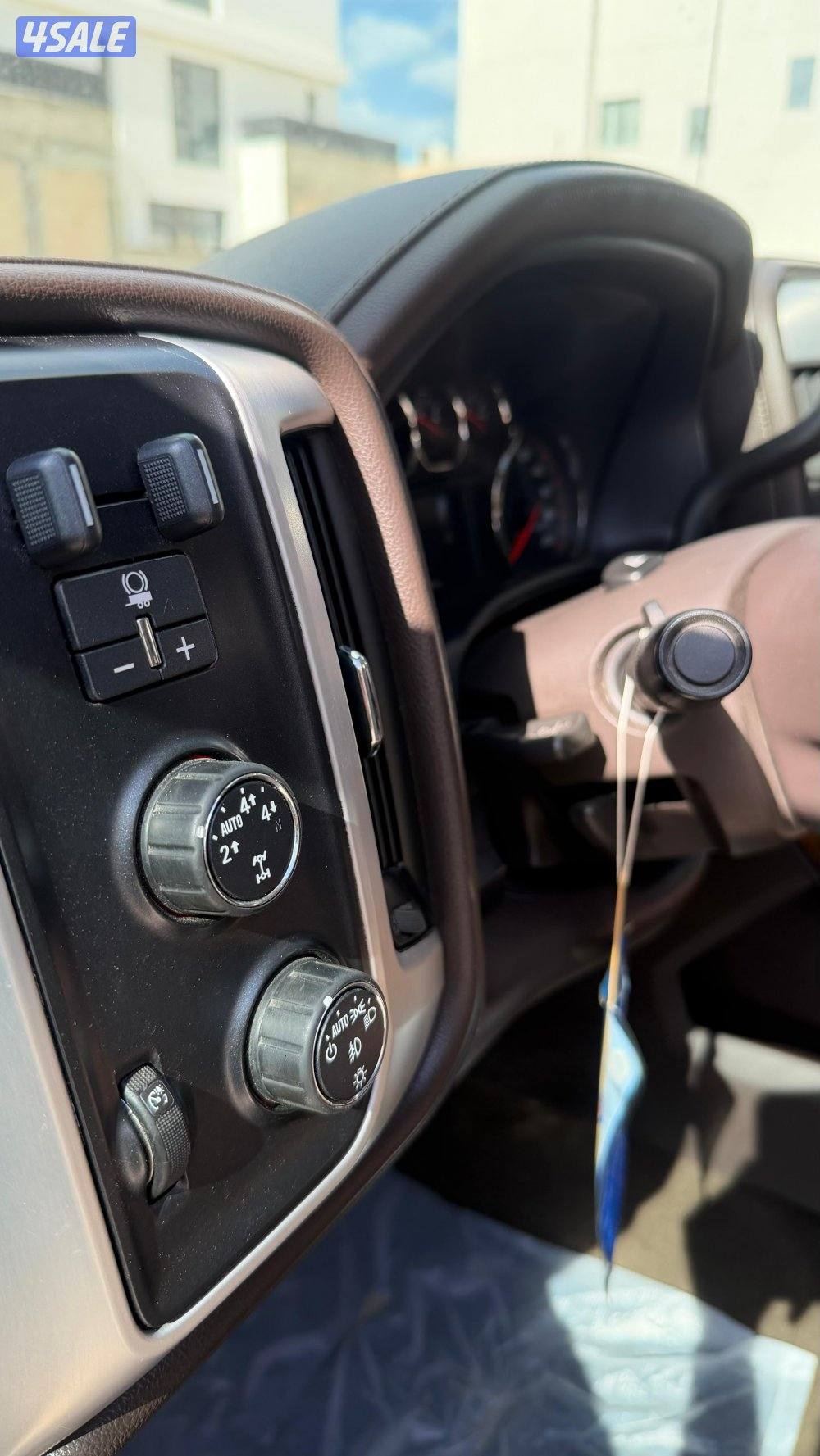 جمس سيرا  2015 SLT دبل قير فتحة كامل الموصفات Z71 اصلي8