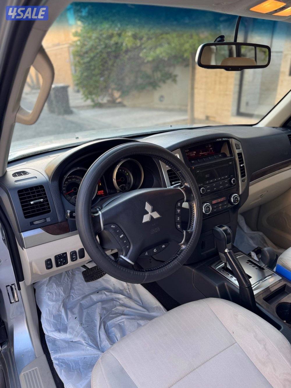 للبيع باجيرو6