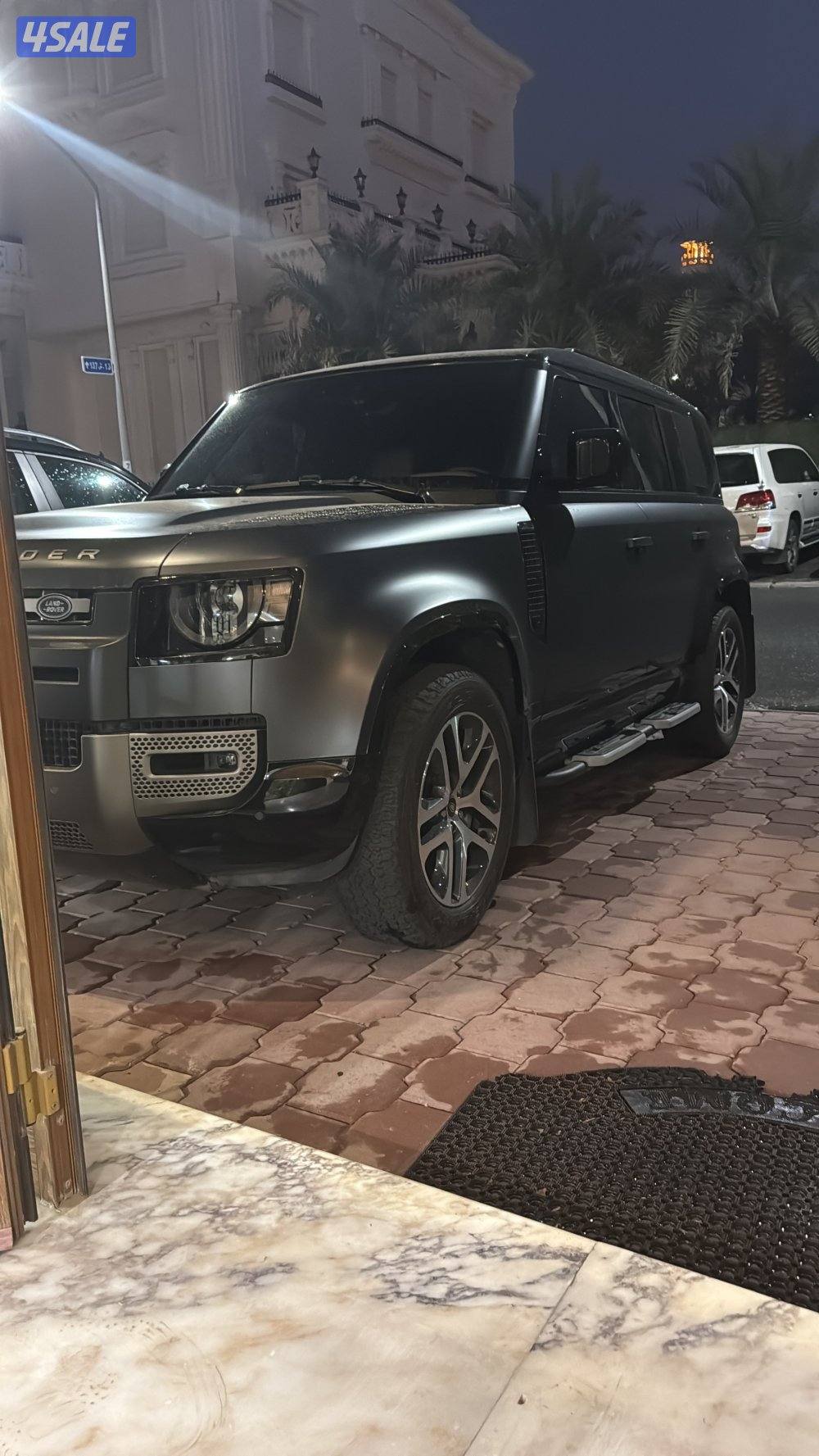 للبيع ديفندر2025 سلندر 6 سيرفس مجاني 60 الغانم شرط الفحص حمايه مطفي1
