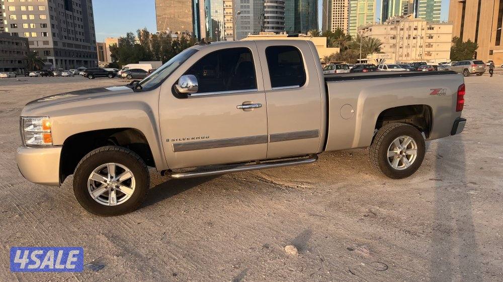 للبيع سلفرادو 20095