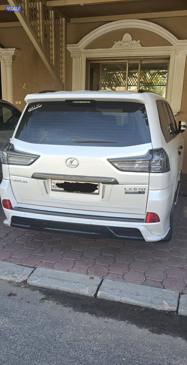 للبيع لكزس 2019 بلاك ادشن3
