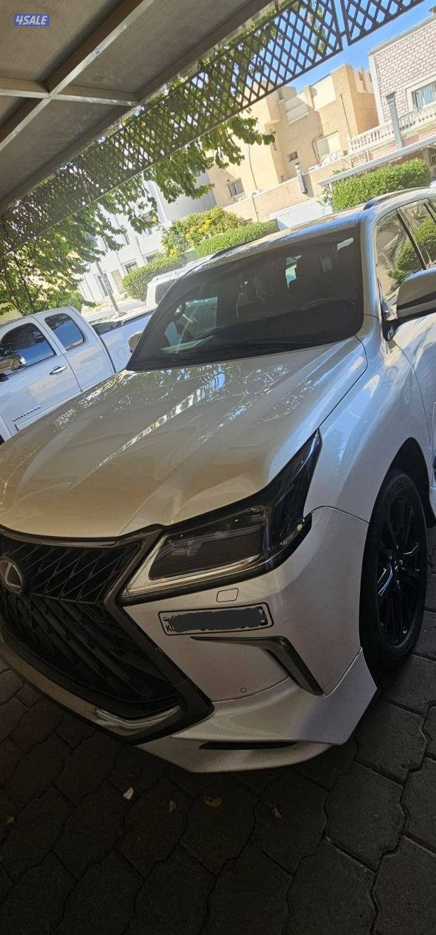 للبيع لكزس 2019 بلاك ادشن4