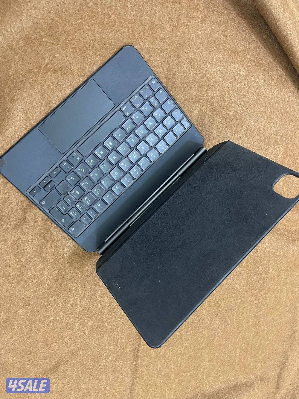 كيبورد ابل ماجيك الاصلي 11 بوصة شغال زين كل الدقم0