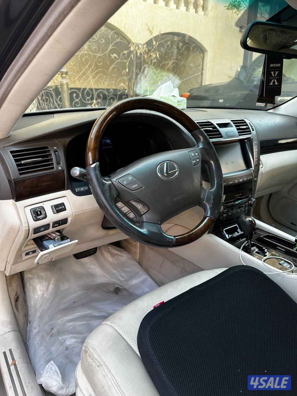 للبيع لكزس 460 موديل 2007 شرط الفحص ب الكامل صبغ وكاله التواصل وتساب4