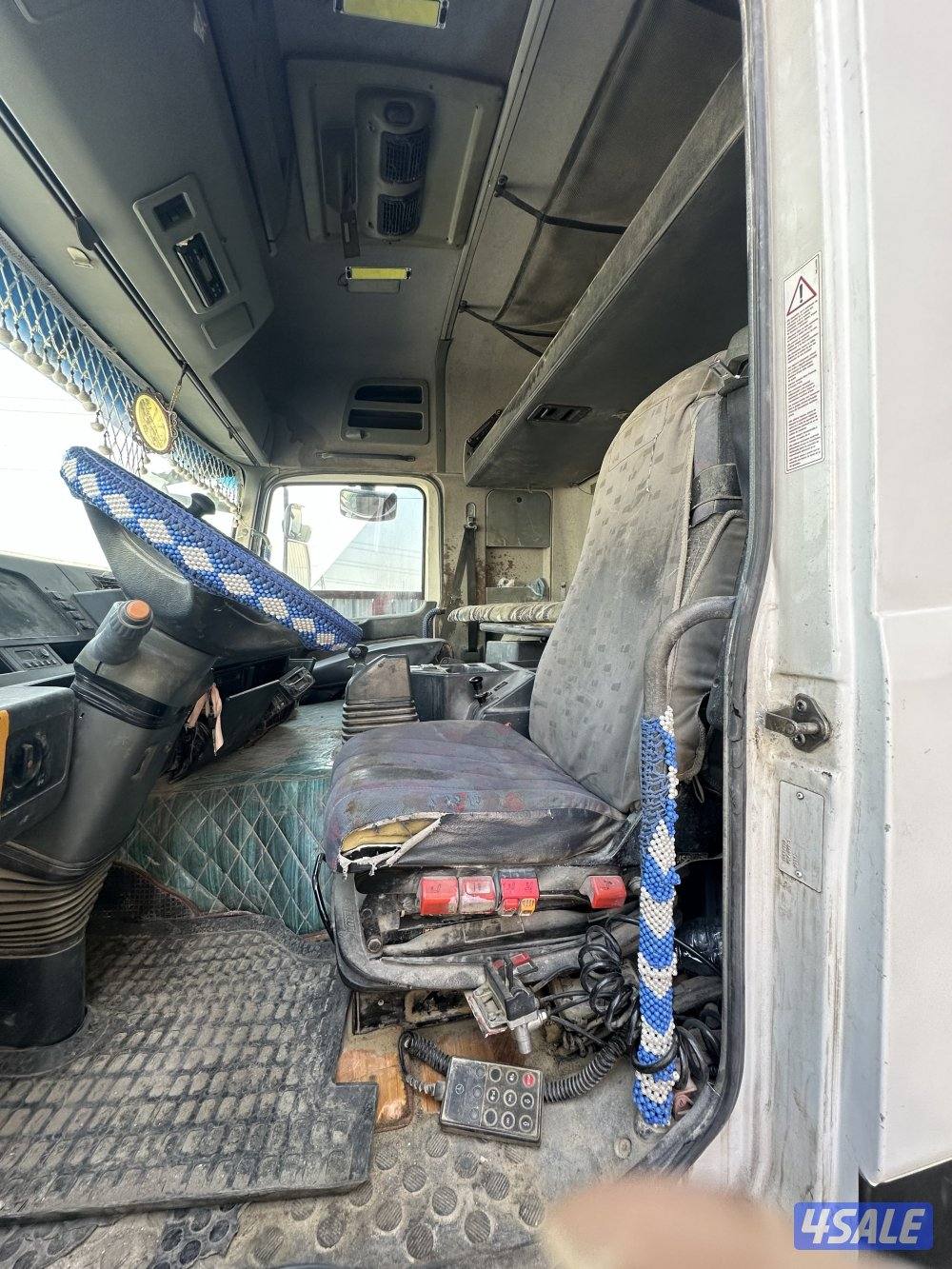 راس تريلا للبيع موديل20001