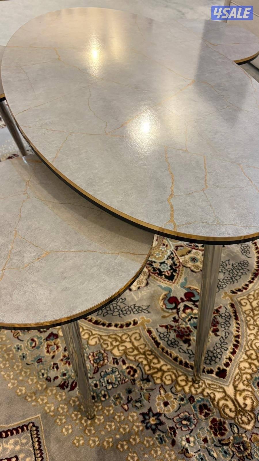 طاوله تلفزيون و طاوله وسط ارجل ستيل4