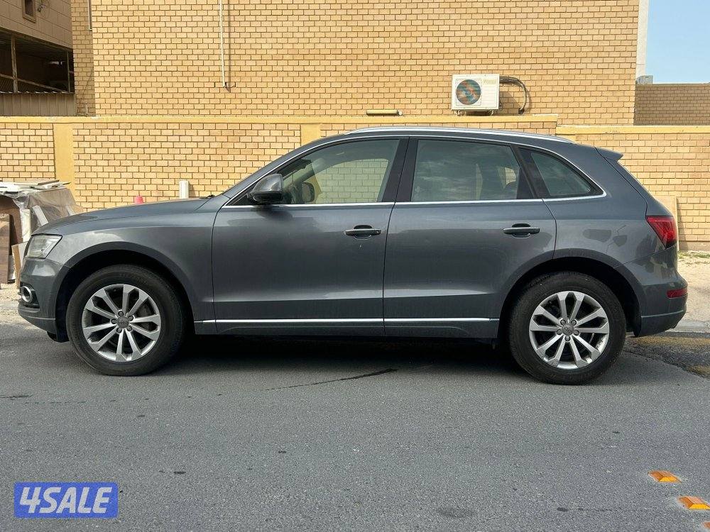 اودي Q5 موديل2016 عداد200 الف4