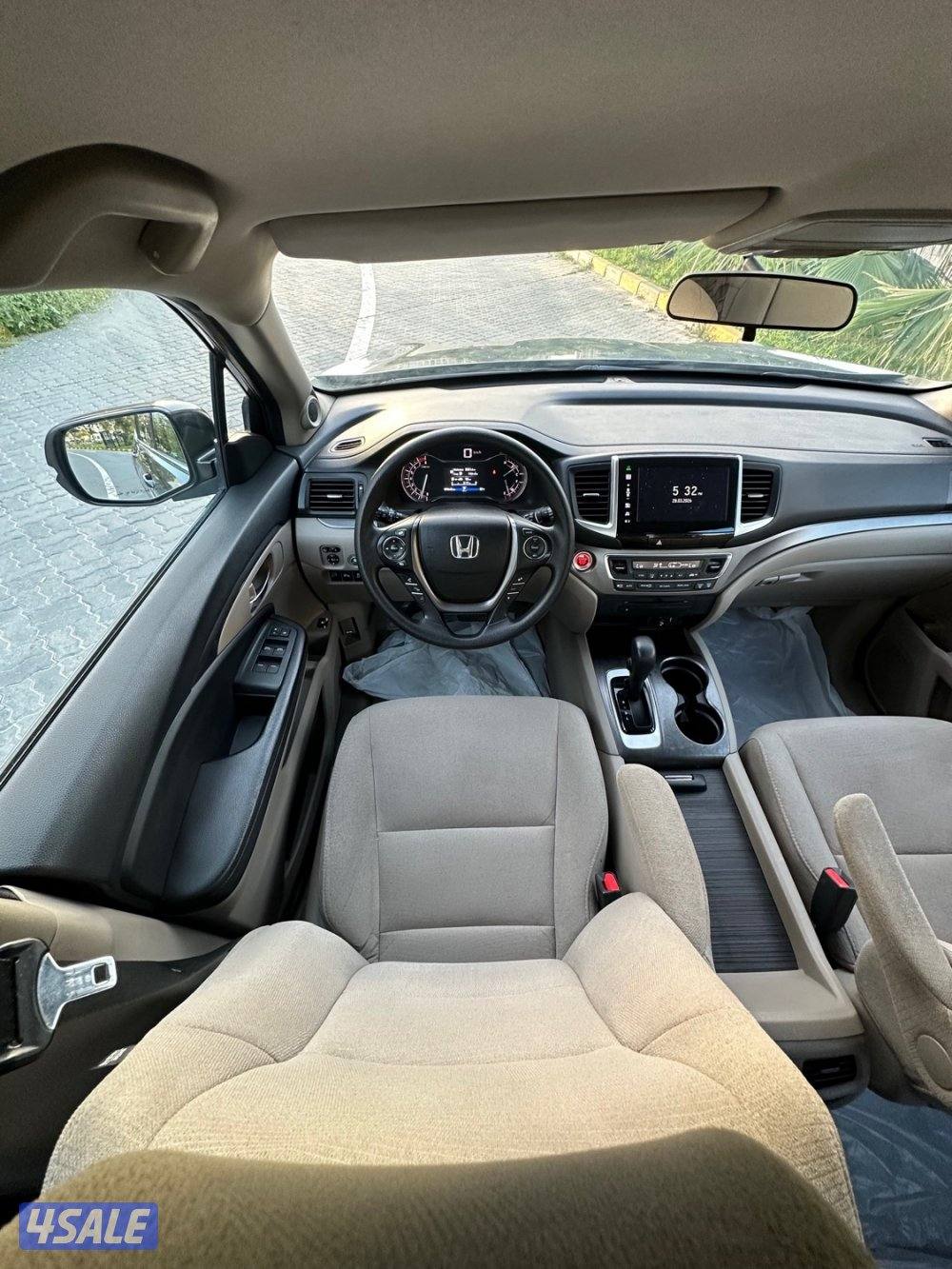 هوندا بايلوت ماشي 93 الف سيرفس وكالة11