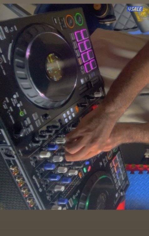 جهاز دي جي flx10 مستعمل دش سيرفس مره وحده مع UDG case1