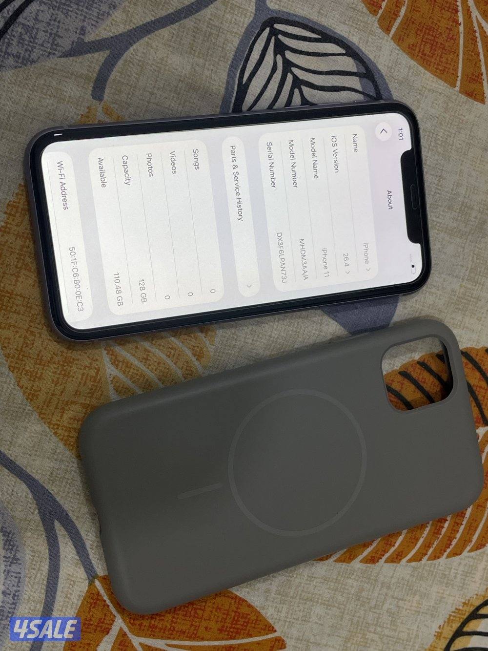 ايفون 11 بنفسجي 128 قيقا بطارية 74 مو مفتوح ولا مصلح مع كفر اصلي3