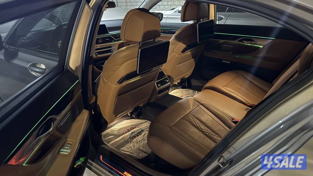 للجادين بيعة سريعة للبيع بي أم 740 موديل 2017 الغانم شرط الفحص2