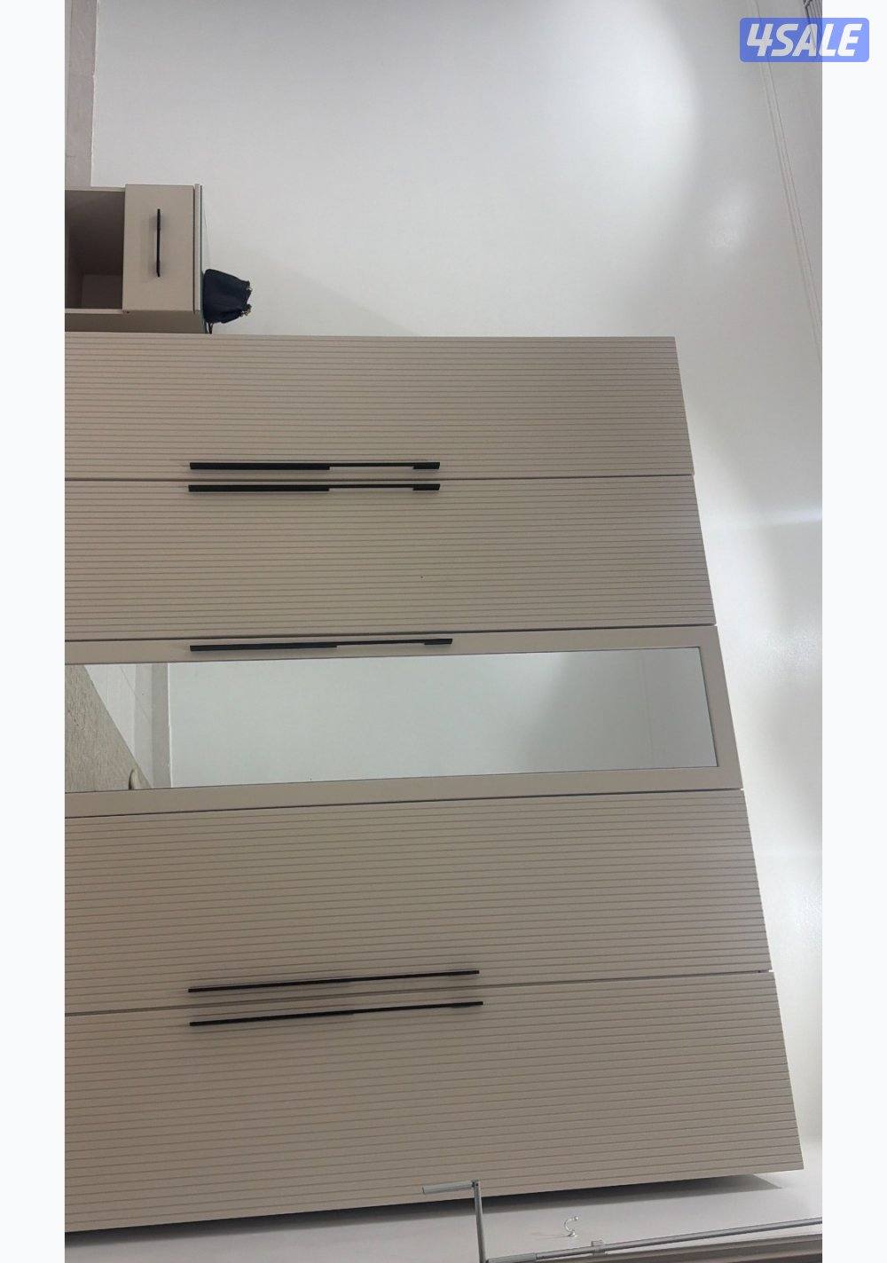 للبيع كبت مع تسريحه1