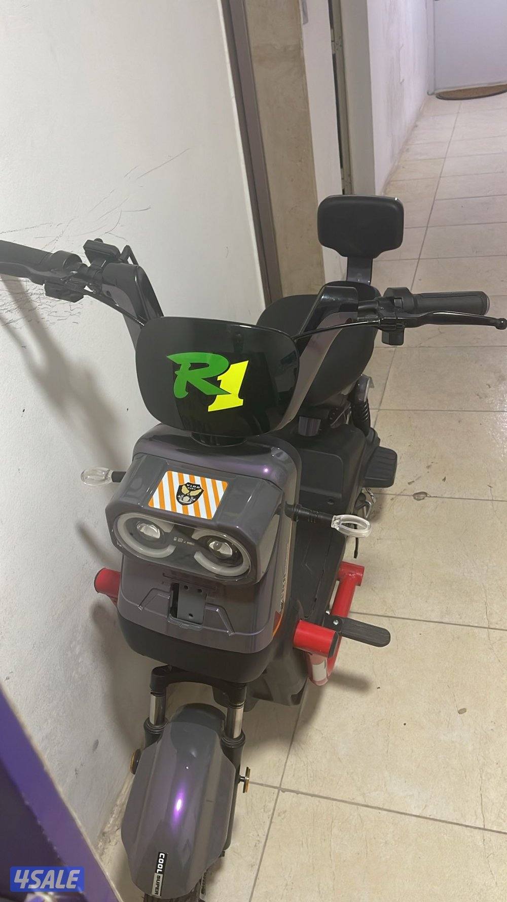 سكوتر كهرباء بحالة الزيرو4
