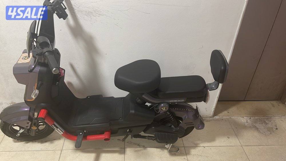 سكوتر كهرباء بحالة الزيرو6