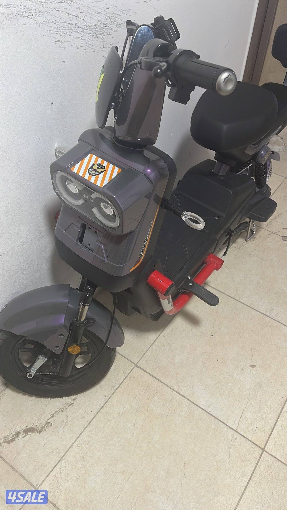 سكوتر كهرباء بحالة الزيرو9