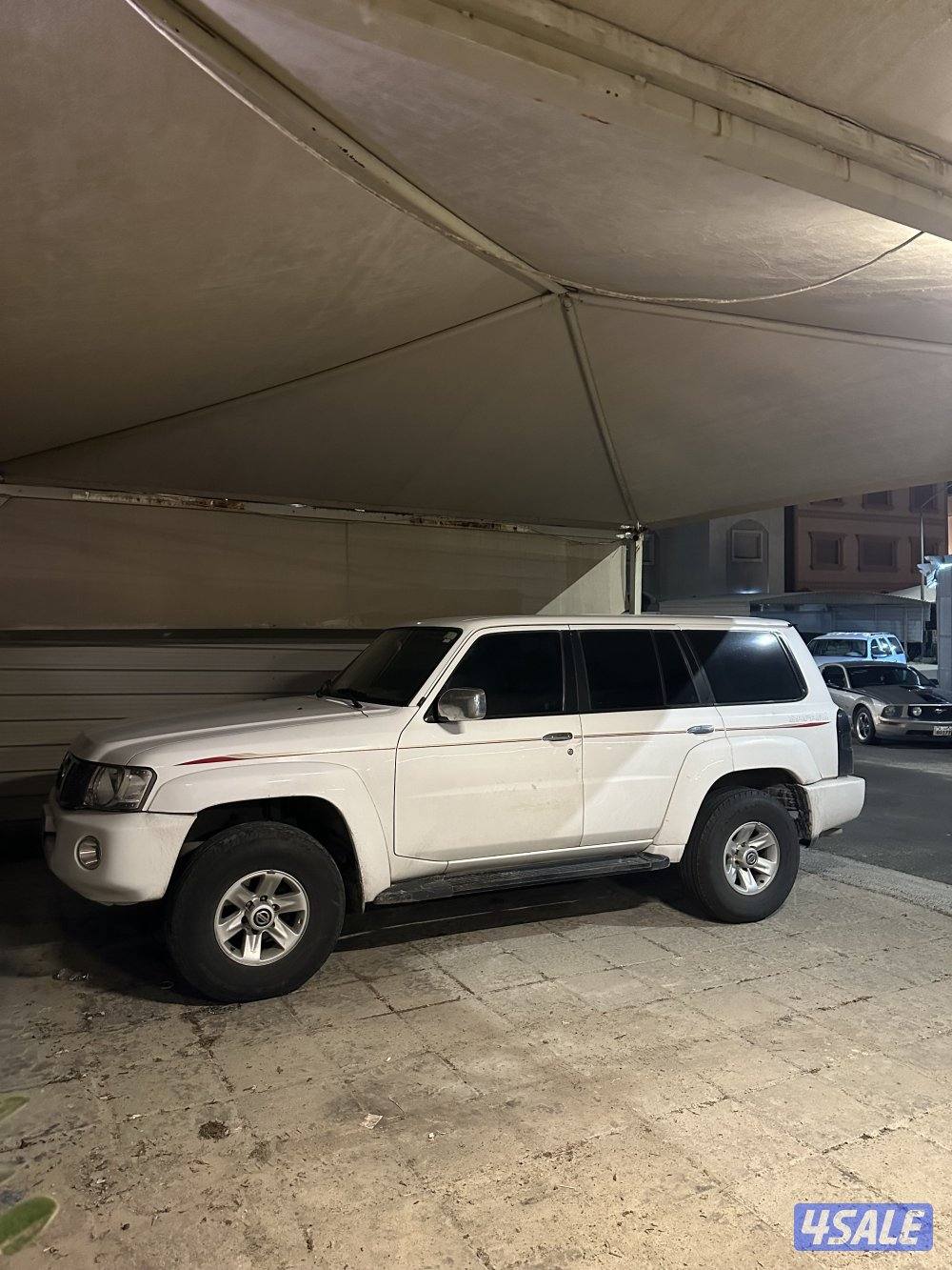 للبيع سفاري ٢٠٠٩ فتك تماتيك كانت تبع وزاره الداخليه0