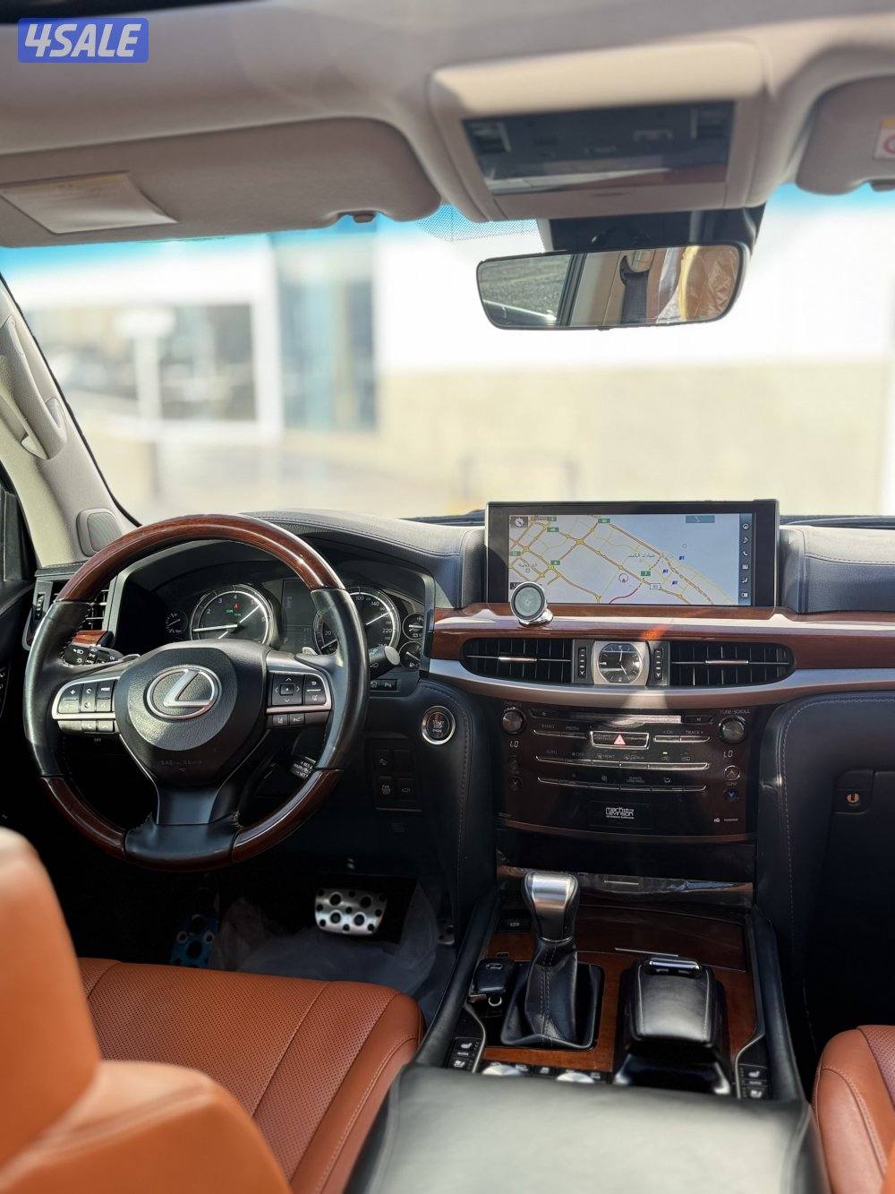 للبيع لكزس LX570 اسبورت موديل 201912