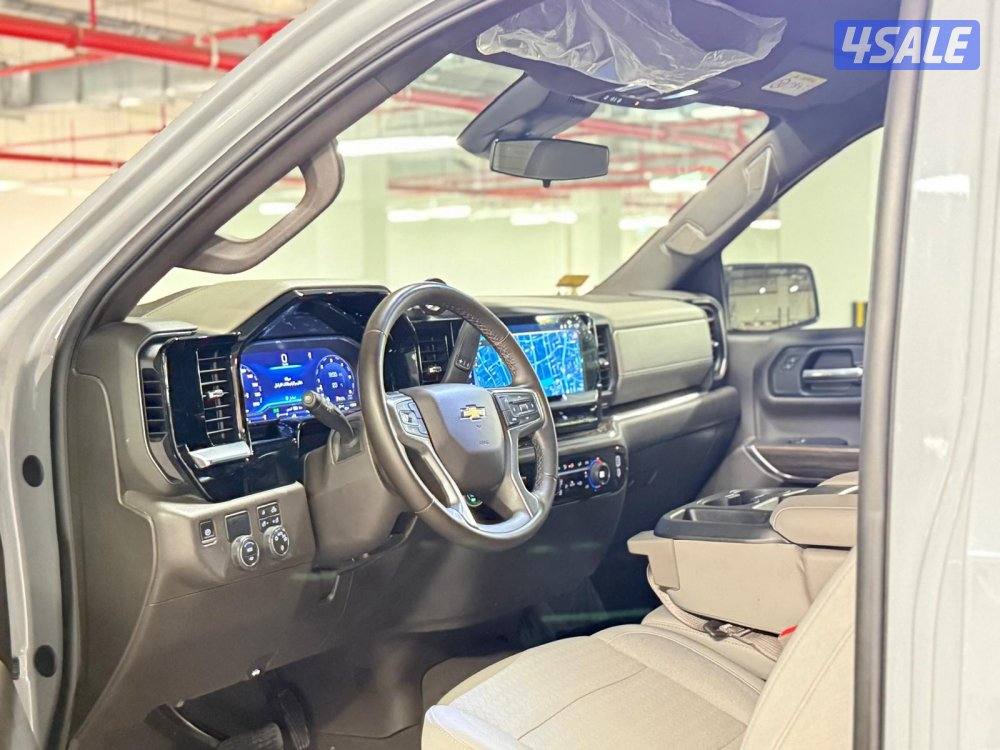 للبيع سلفرادو LT 20243