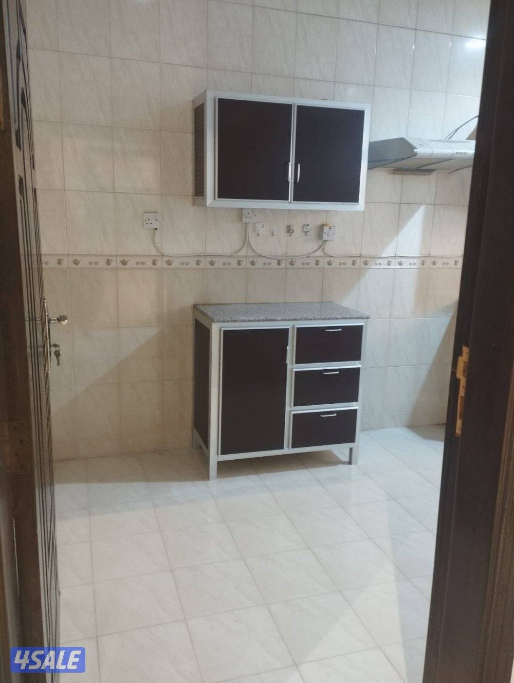 للايجار شقه بجابر الاحمد8