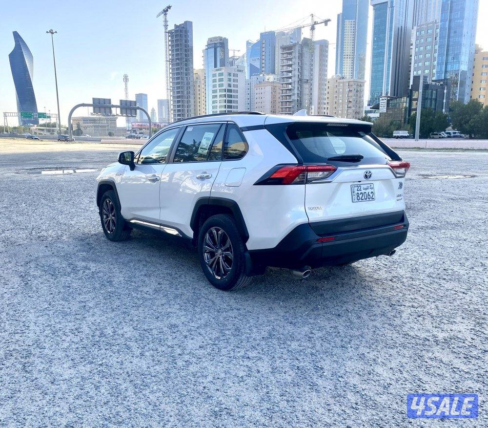 للبيع راف 4 الموديل 2023 ماشي 43 الف1