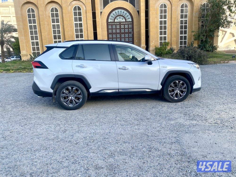 للبيع راف 4 الموديل 2023 ماشي 43 الف2