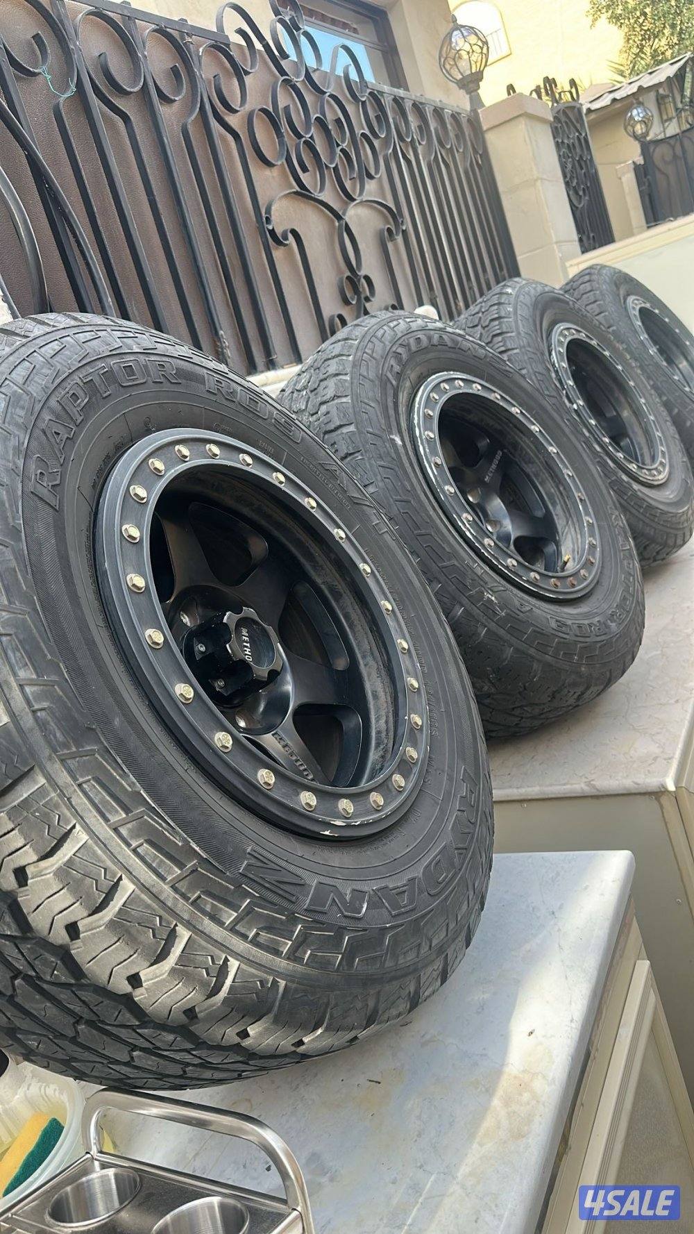 للبيع رنجات مع تواير0