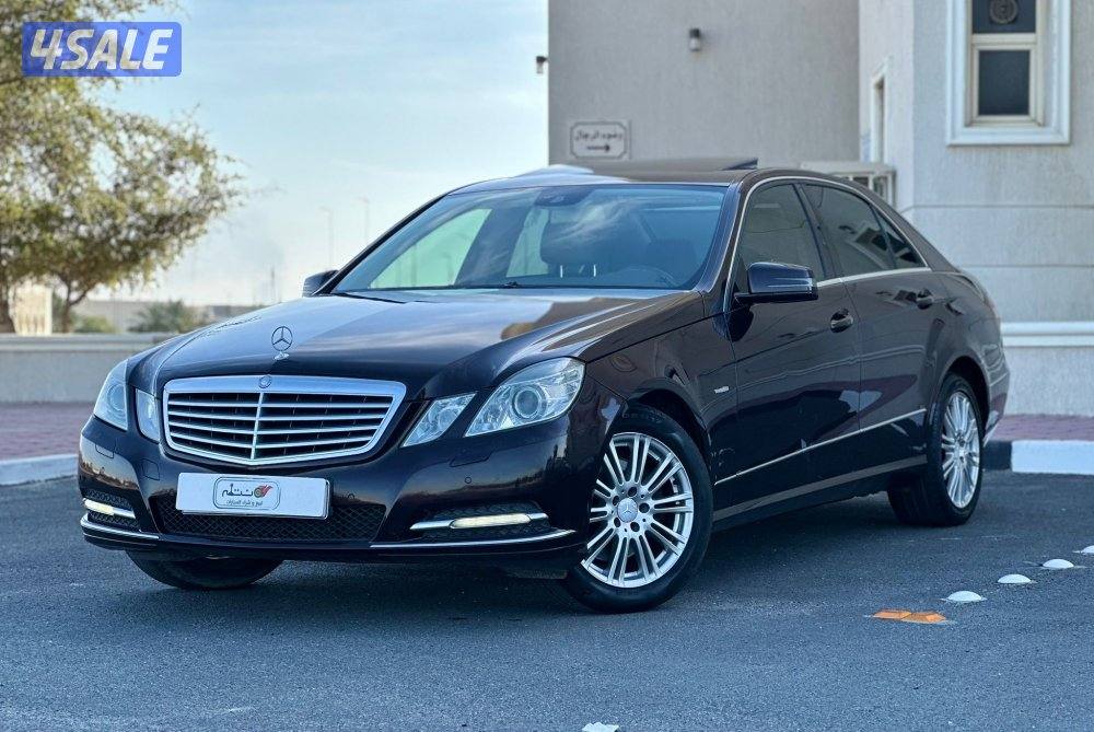 للبيع مرسيدس E250موديل20112