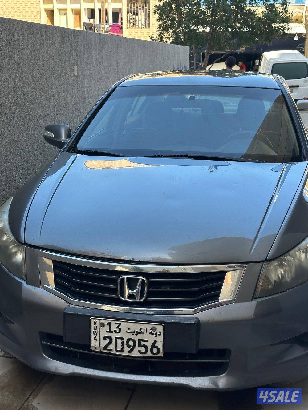 very good condition accident free,reliable car3