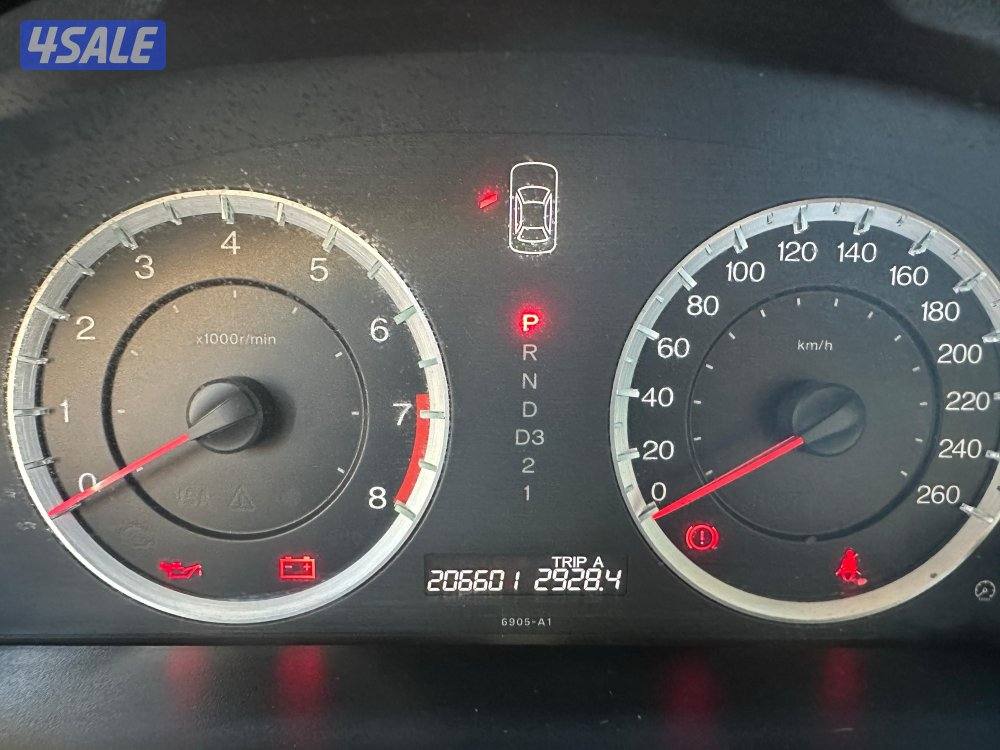 very good condition accident free,reliable car7