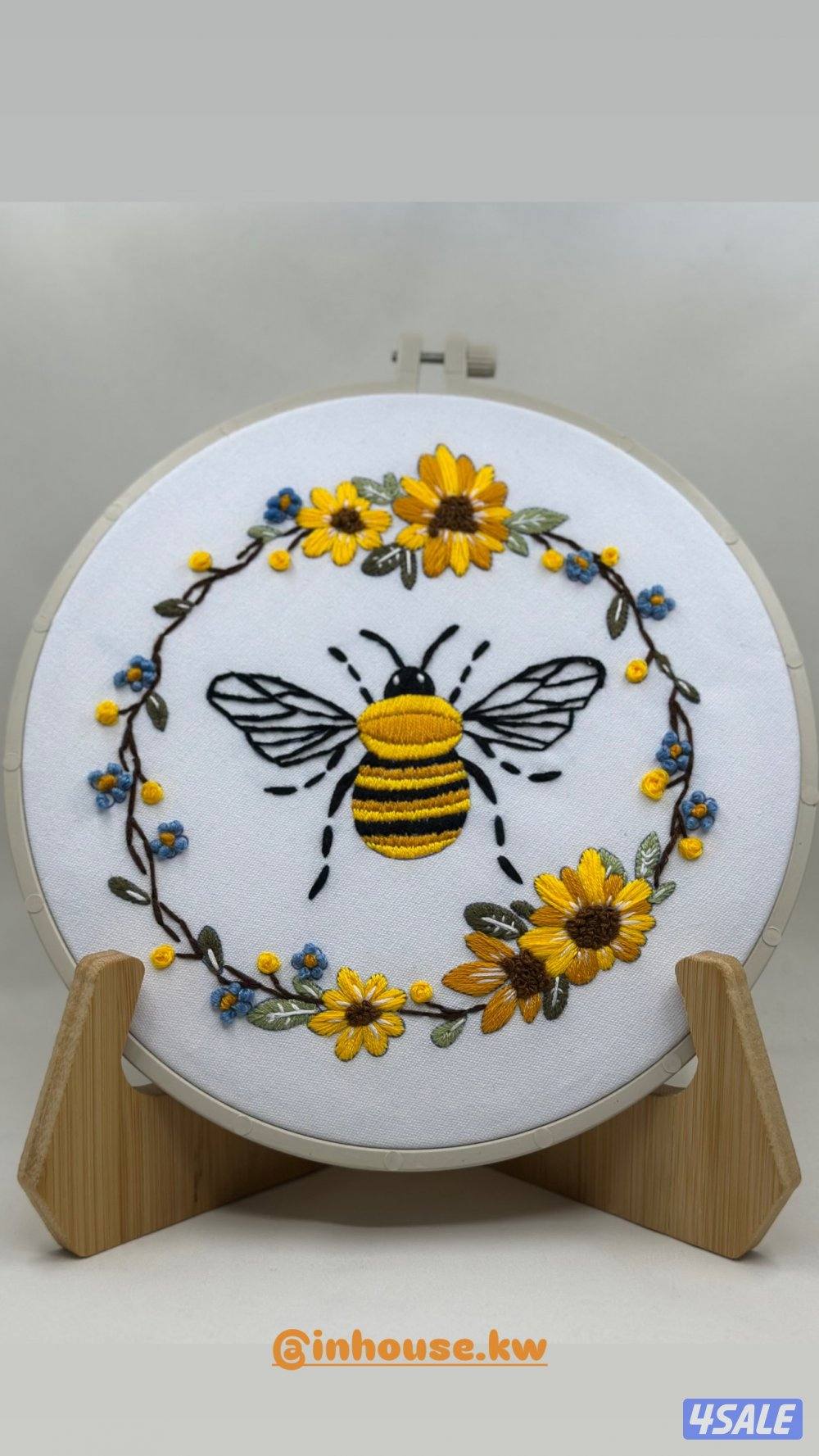 متوفرين ميداليات بحرية .. تطريز .. فازات1