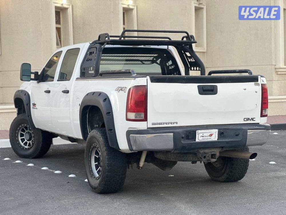 للبيع وانيت سيرا HDموديل 20113