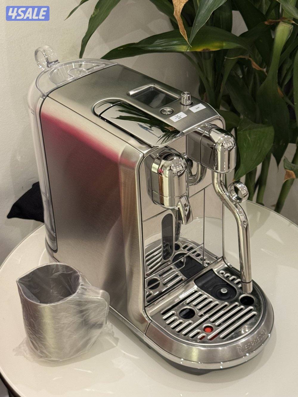 مكينه قهوه نسبريسو  نوع كريتيستا بلس5